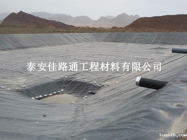 沼气池防渗膜施工过程控制技巧 筑牢防渗密封防线 沼气池防渗膜施工过程控制技巧 筑牢防渗密封防线