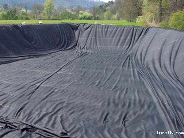 了解养殖防渗膜融解因素，从而避免问题出现