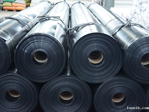 HDPE土工膜的检测严格按照程序来。