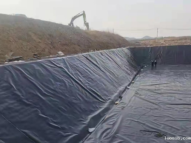 合理裁剪防渗土工膜工作可避免浪费