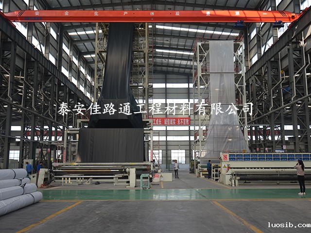 佳路通在养殖防渗膜性能生产中“下足功夫”