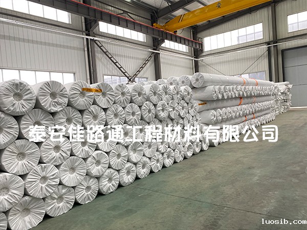 防渗膜厂家简述养殖行业为何要使用防渗膜