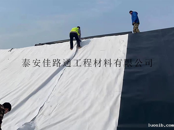 关注hdpe土工膜的雨季施工条件