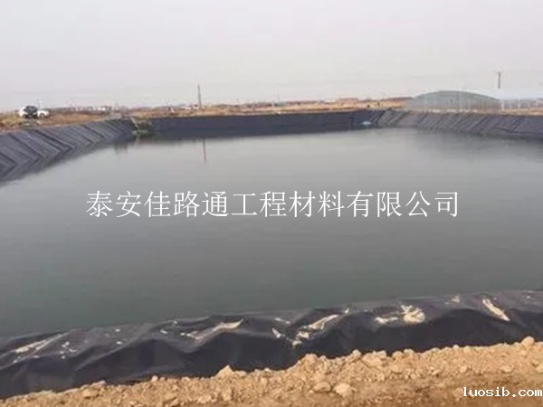 防渗膜厂家概述鱼塘防渗膜建筑施工方法