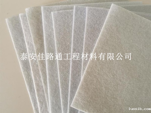 养殖防渗膜施工"膜"法四式：让池塘滴水不漏的极简秘籍